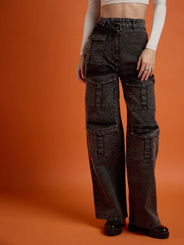 Women Black Washed Cargo Straight Jeans