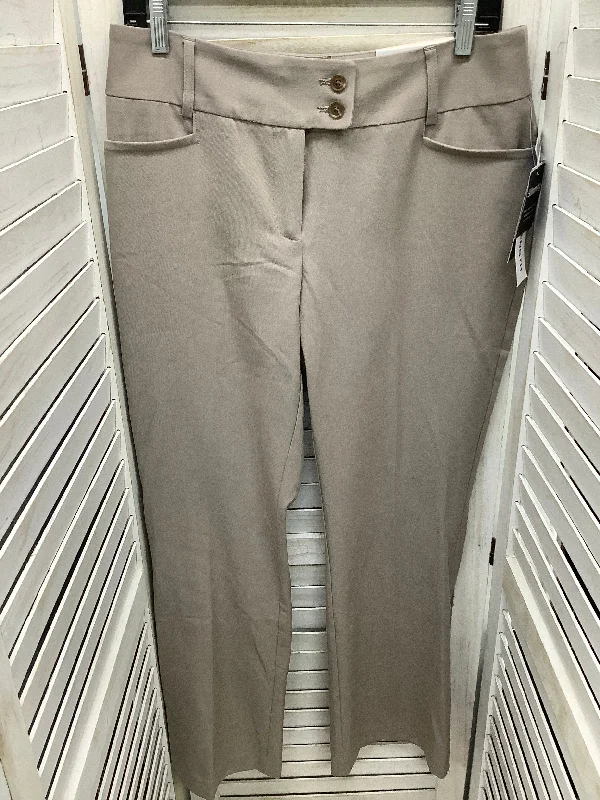 Pants Chinos & Khakis By Rafaella In Tan, Size: 6